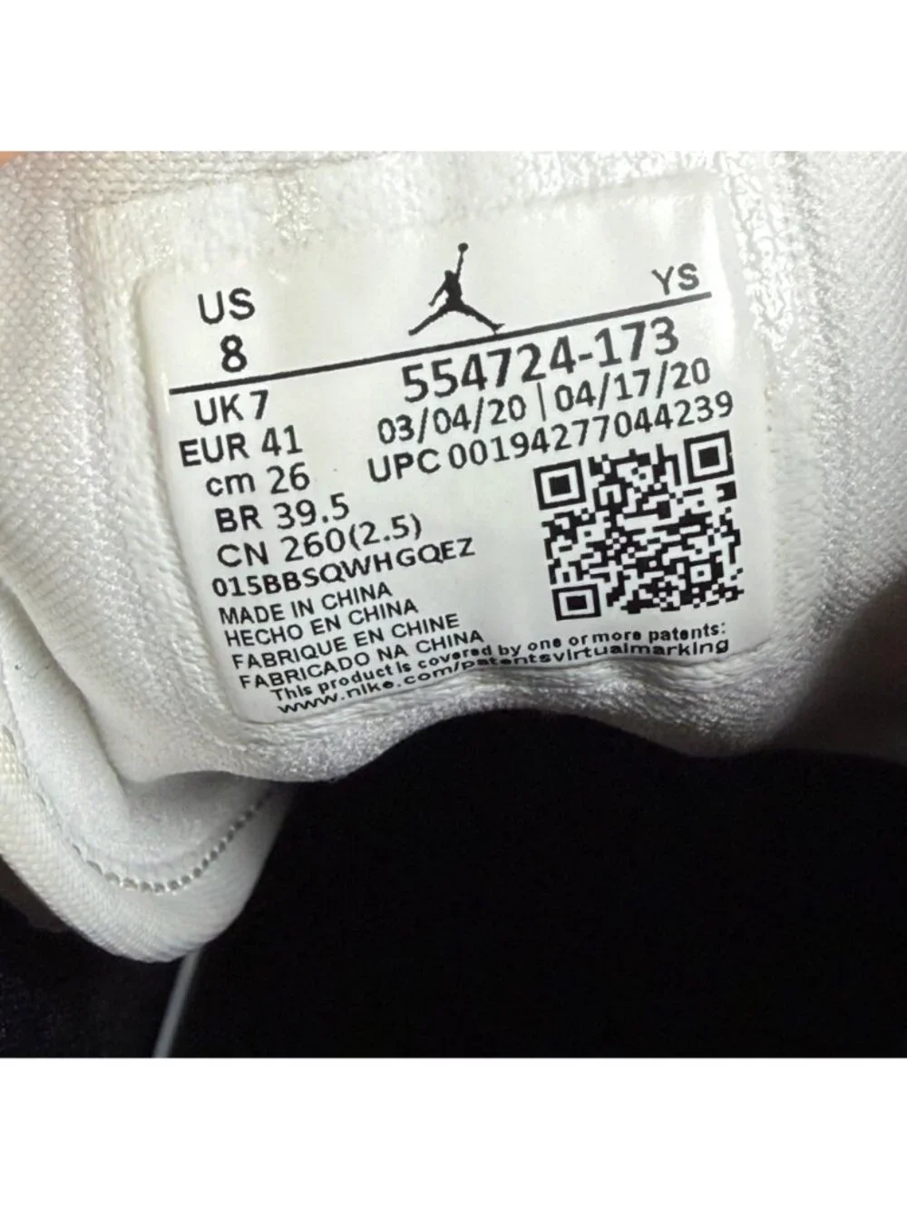 Nike Air Jordan 1 Mid Chicago White Gym Red Black 554724-173 Men’s Size 8 EUC